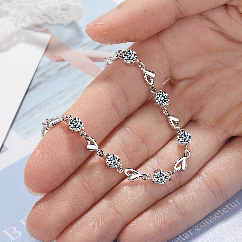 Delicate 925 Sterling Silver Zircon Love Heart Shaped Bracelets For Women Valentines Gift Wedding Jewelry 5 Delicate 925 Sterling Silver Zircon Love Heart Shaped Bracelets For Women Valentines Gift Wedding Jewelry 5