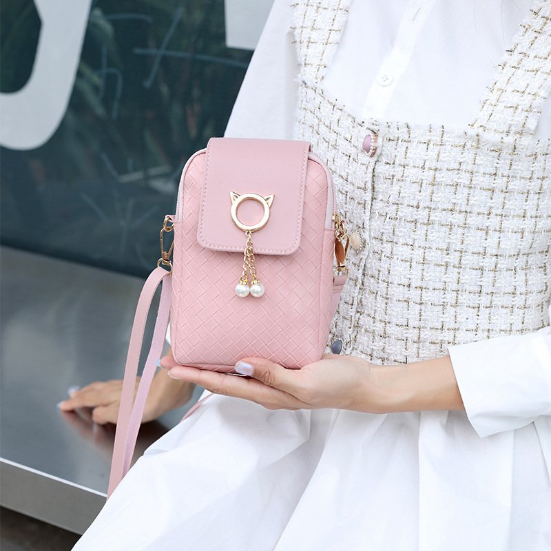 2021 Spring Summer Mini Cross-body Mobile Phone Shoulder Bag Woven Pearl Tassel Cover-style Female Bag Shoulder Diagonal Bag 4 2021 Spring Summer Mini Cross-body Mobile Phone Shoulder Bag Woven Pearl Tassel Cover-style Female Bag Shoulder Diagonal Bag 4